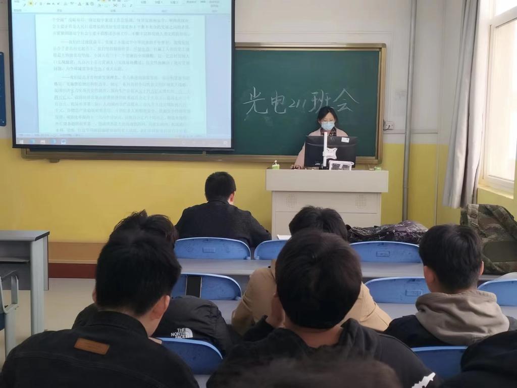 图片(8) 图片(8)