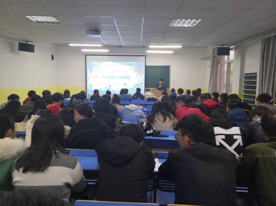 beat365正版唯一官网必一辅导员召开“学习领航，人生领航”主题班会4.jpg