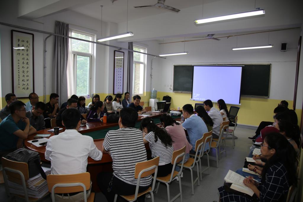 beat365正版唯一官网必一召开全体教职工大会