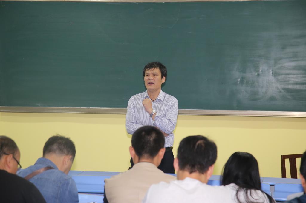 丁琦讲话